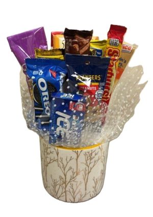 Deluxe Snack Bouquet
