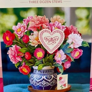 Mother's Day Grande Pop up